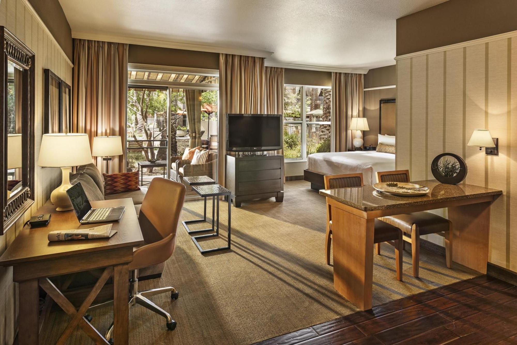 Sonesta Suites Scottsdale Gainey Ranch Exterior photo